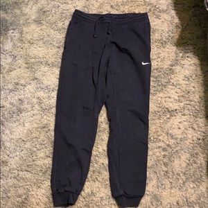Nike Joggers/Sweats